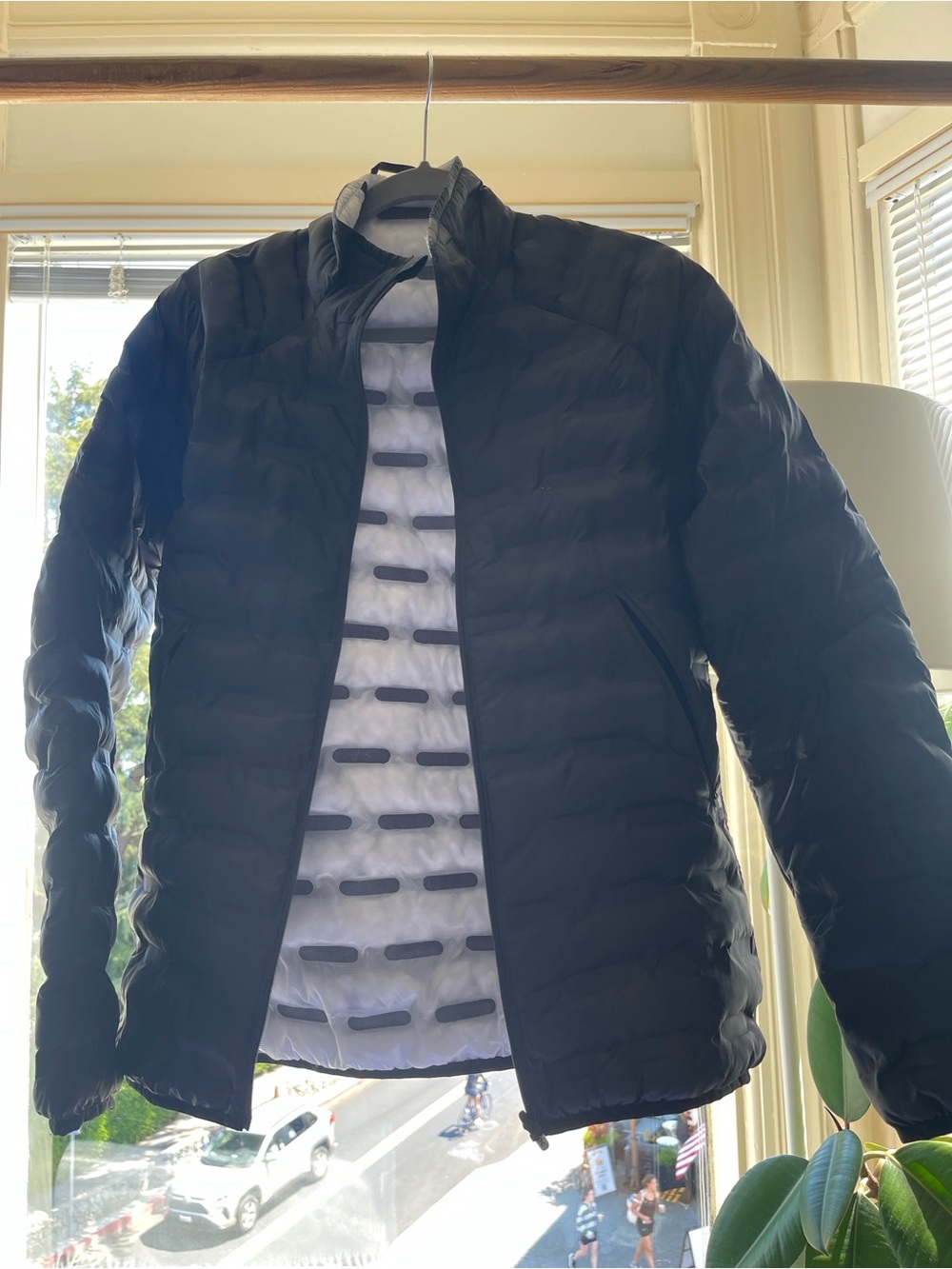 On Running Black Climate Puffer Jacket